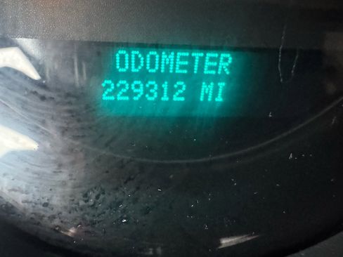 Used 2007 Chevrolet Avalanche LTZ w/ LTZ Preferred Equipment Group image 20