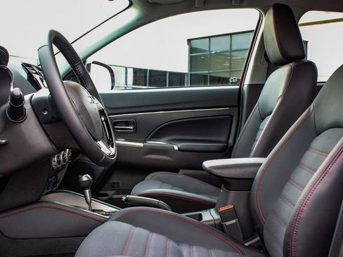 New 2025 Mitsubishi Outlander Sport SE AWD/4WD image 30
