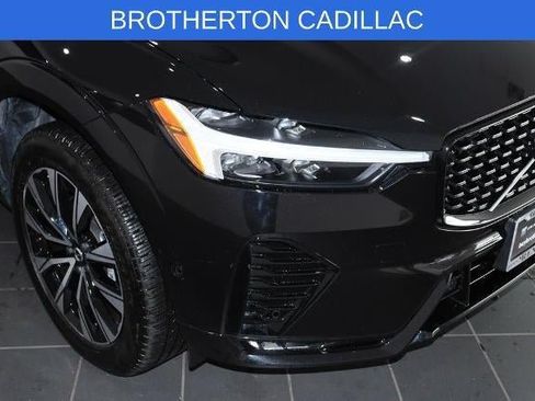Used 2025 Volvo XC60 B5 Plus AWD/4WD image 12