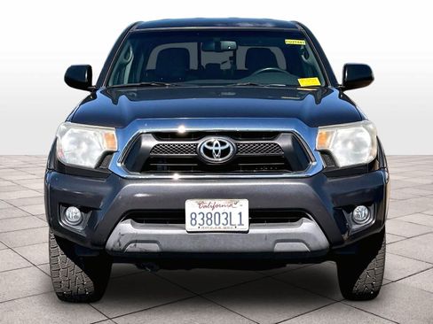 Used 2013 Toyota Tacoma 4x4 Double Cab w/ TRD Off-Road Pkg image 2