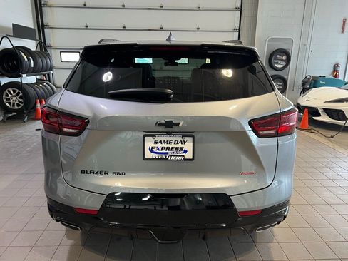 Used 2023 Chevrolet Blazer RS w/ Enhanced Convenience Package image 7