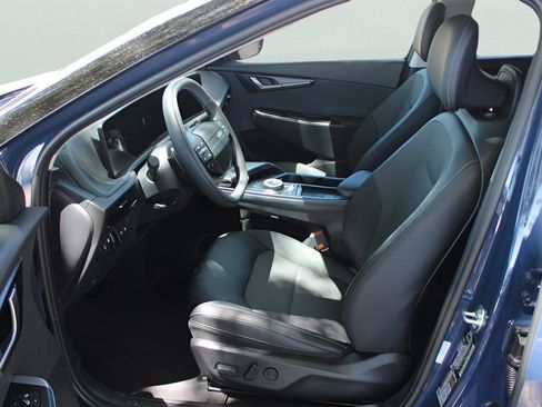 New 2025 Kia EV6 Light image 12