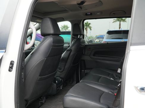 Used 2024 Honda Odyssey Touring image 13