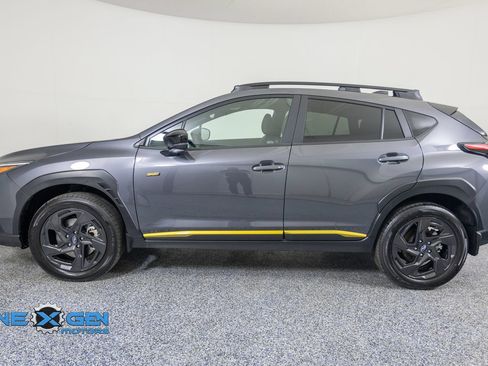 Used 2025 Subaru Crosstrek 2.5i Sport AWD/4WD image 4
