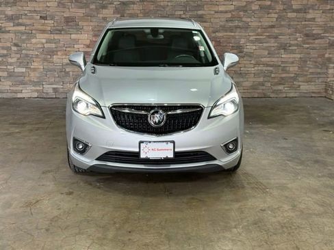 Used 2019 Buick Envision Essence FWD image 2