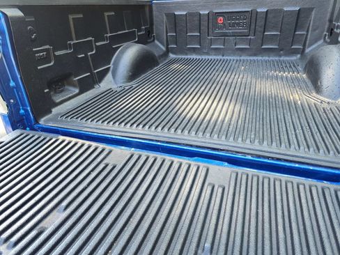 Used 2013 Ford F150 XLT w/ Mid Equipment Group AWD/4WD image 22