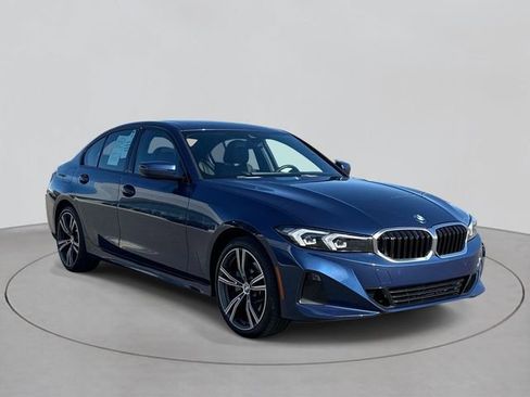 Used 2023 BMW 330i xDrive Sedan w/ Premium Package AWD/4WD image 3