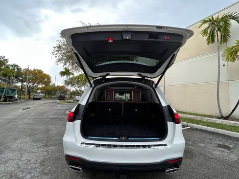 Used 2024 Mercedes-Benz GLS 450 4MATIC image 52