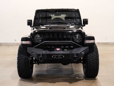 Used 2022 Jeep Wrangler Unlimited Sahara w/ Cold Weather Group AWD/4WD image 3