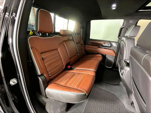 Used 2022 Nissan Pathfinder SL image 38