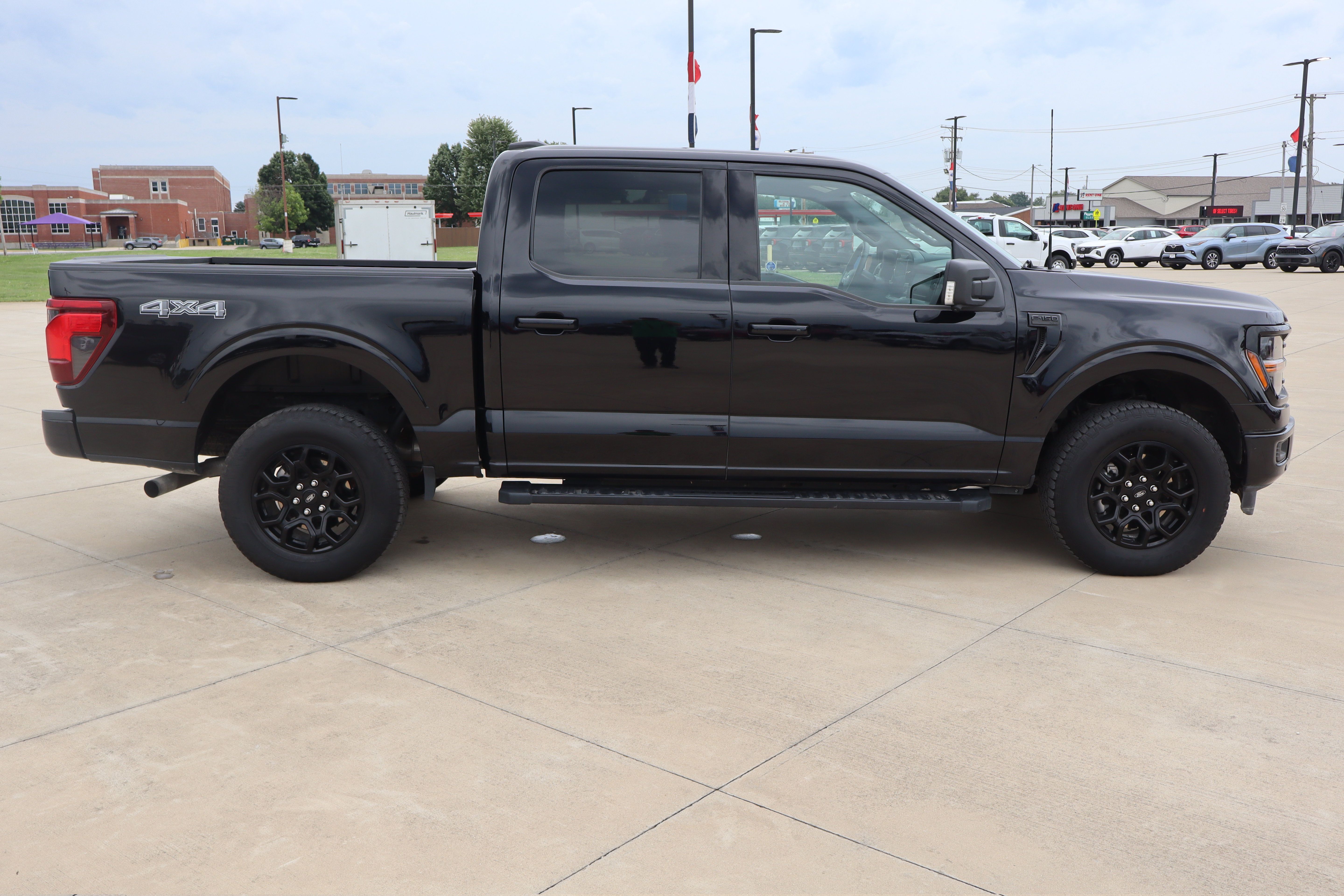 Used 2024 Ford F150 XLT w/ Equipment Group 302A MID AWD/4WD image 4