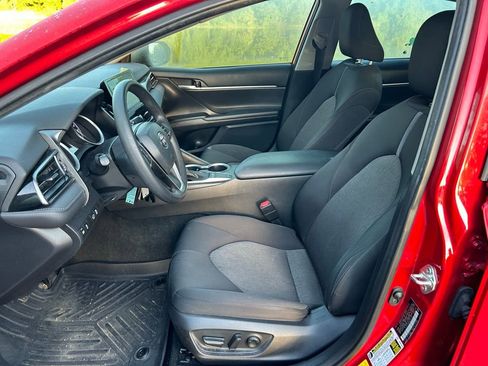 Used 2023 Toyota Camry LE image 13