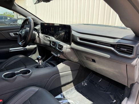Used 2024 Ford Mustang GT Premium RWD image 18
