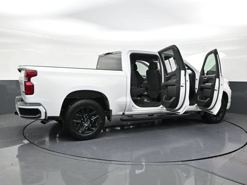 Used 2024 Chevrolet Silverado 1500 Custom w/ Turbomax Blackout Package RWD image 27