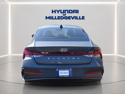 New 2026 Hyundai Elantra SE