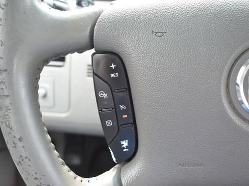 Used 2007 Buick Lucerne CXL FWD image 20