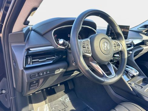 Certified 2025 Acura MDX FWD w/ Technology Package image 19