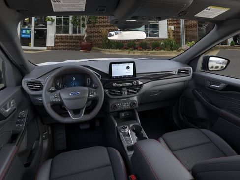 Used 2025 Ford Escape ST-Line w/ Cold Weather Package AWD/4WD image 9