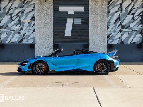 Used 2022 McLaren 765LT RWD image 7