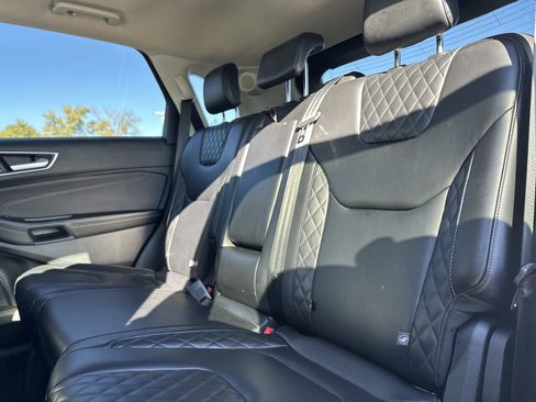 Used 2023 Ford Edge Titanium image 30