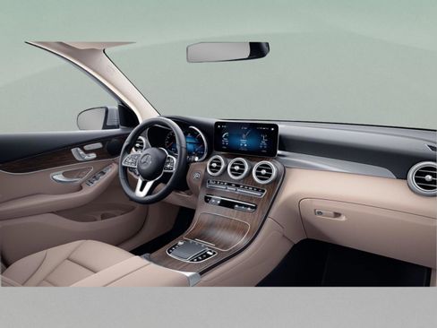 Certified 2022 Mercedes-Benz GLC 300 4MATIC w/ Premium Package Lite image 44