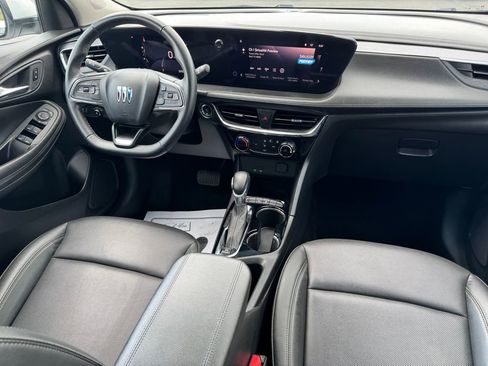 Used 2024 Buick Encore GX Sport Touring FWD image 12