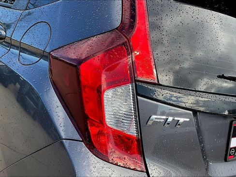 Used 2019 Honda Fit LX image 32