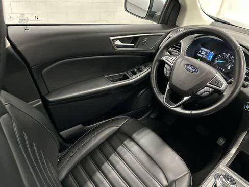 Used 2022 Ford Edge SEL w/ Convenience Package image 12