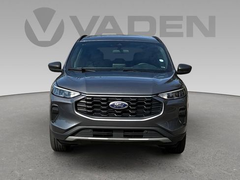 Used 2025 Ford Escape ST-Line image 24