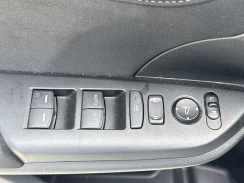 Used 2020 Honda Civic EX image 14