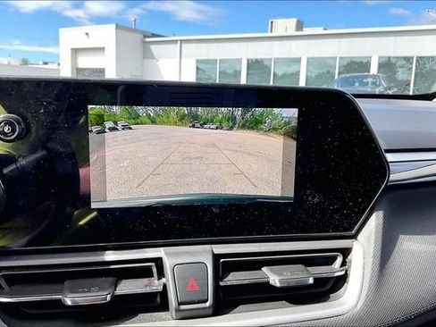 Used 2025 Chevrolet TrailBlazer LS w/ LS Convenience Package AWD/4WD image 21