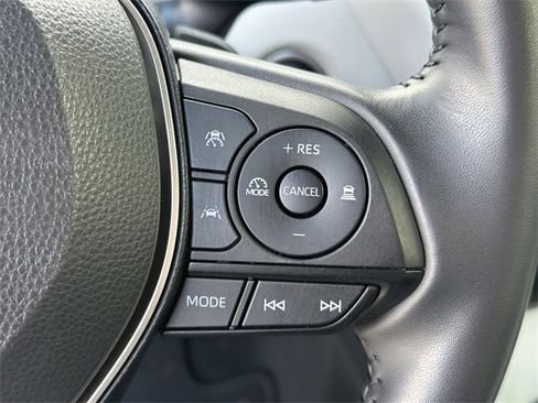 Used 2023 Toyota Corolla SE image 26