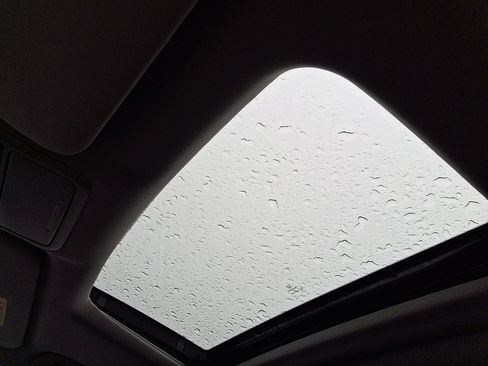 Used 2023 Honda Odyssey Touring image 21