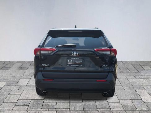 Used 2024 Toyota RAV4 XLE w/ Convenience Package FWD image 6