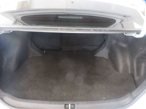 Used 2017 Toyota Corolla XLE FWD image 32