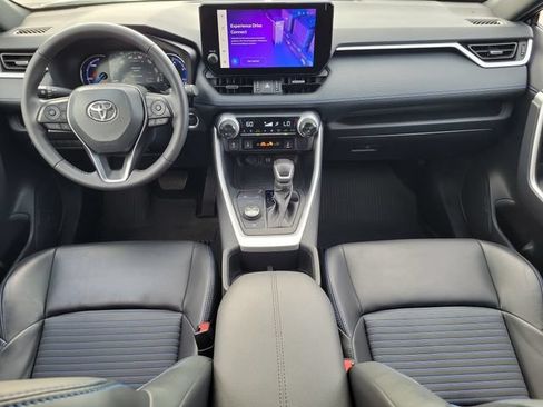 Used 2024 Toyota RAV4 XSE AWD/4WD image 8