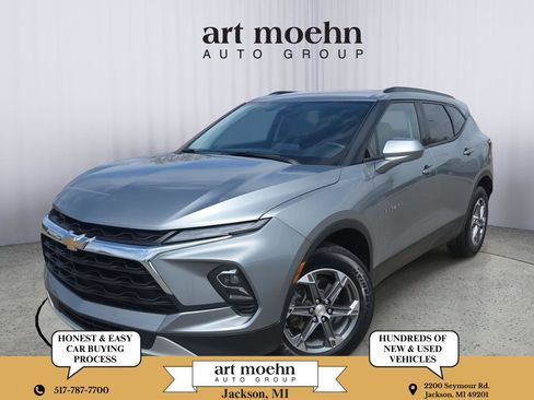 Used 2024 Chevrolet Blazer LT w/ Convenience Package FWD image 1