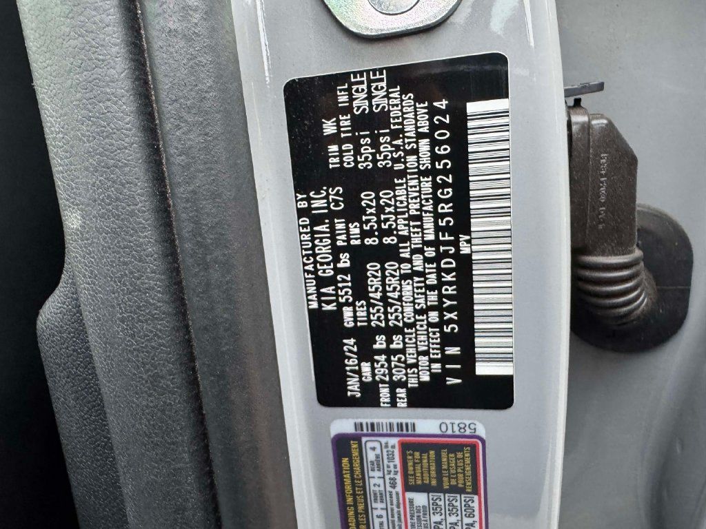 Used 2024 Kia Sorento SX AWD/4WD image 33