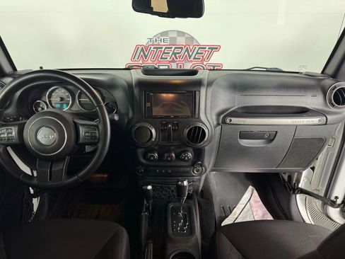 Used 2015 Jeep Wrangler Sport w/ Quick Order Package 24S image 11