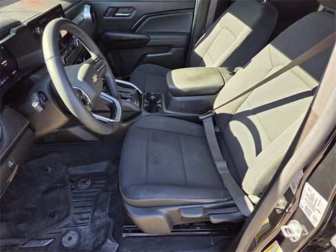 Used 2024 Chevrolet Colorado LT w/ LT Convenience Package image 10