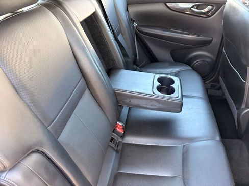 Certified 2022 Nissan Rogue Sport SL w/ Premium Package AWD/4WD image 14