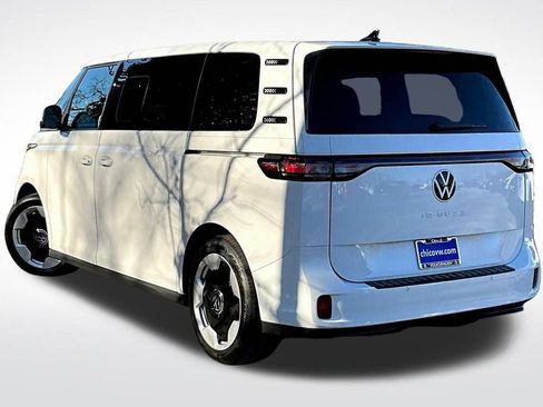 Certified 2025 Volkswagen ID. Buzz Pro S image 13