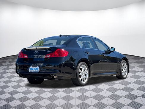 Used 2012 INFINITI G37 x w/ Premium Pkg image 8