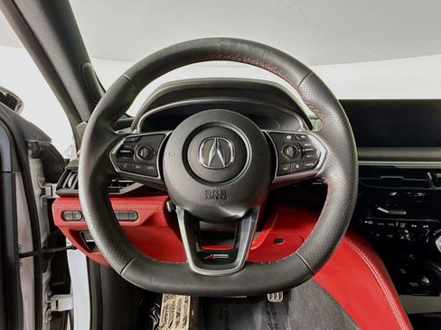 Used 2024 Acura MDX A-Spec image 11