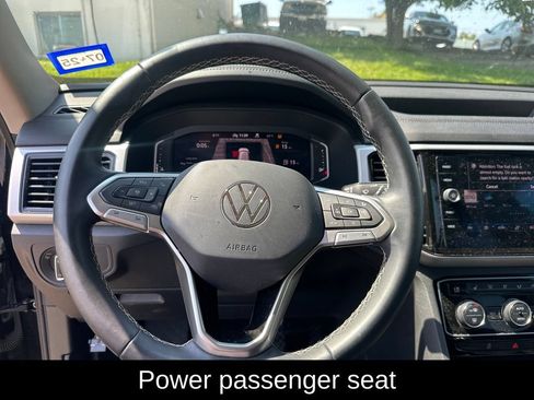 Used 2023 Volkswagen Atlas SEL AWD/4WD image 14