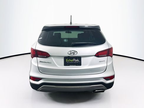 Used 2018 Hyundai Santa Fe Sport image 7