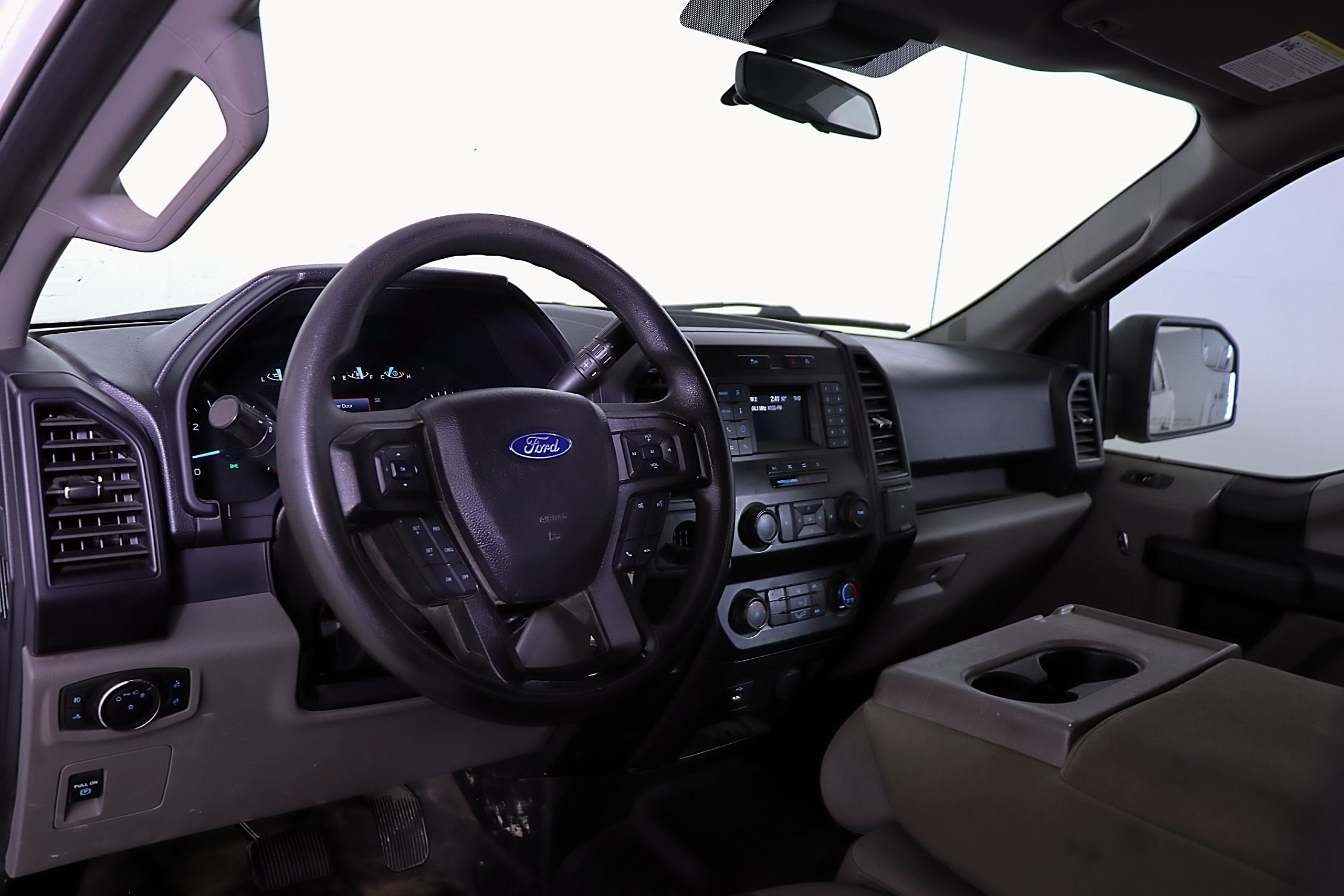 Used 2020 Ford F150 XL w/ Equipment Group 101A Mid RWD image 23