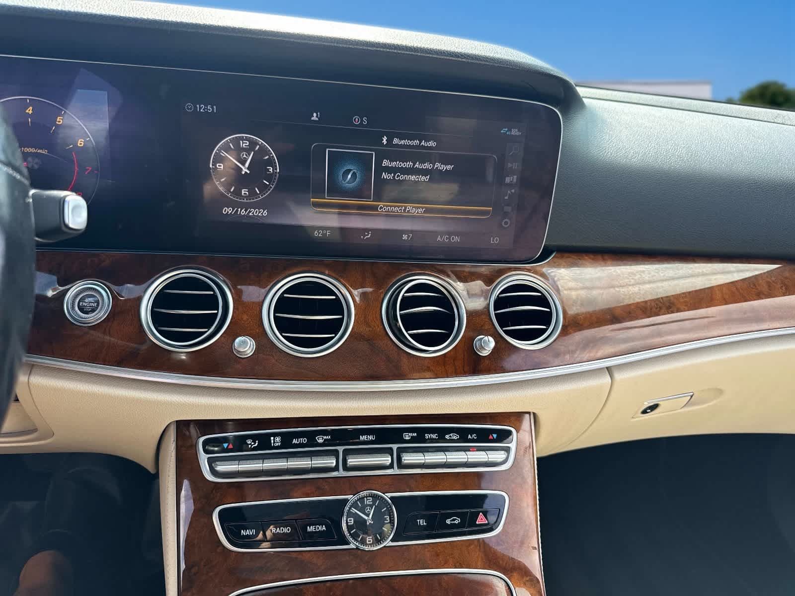 Used 2020 Mercedes-Benz E 350 4MATIC Sedan image 23