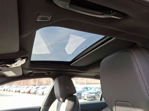 Used 2024 BMW i5 eDrive40i w/ Premium Package RWD image 15