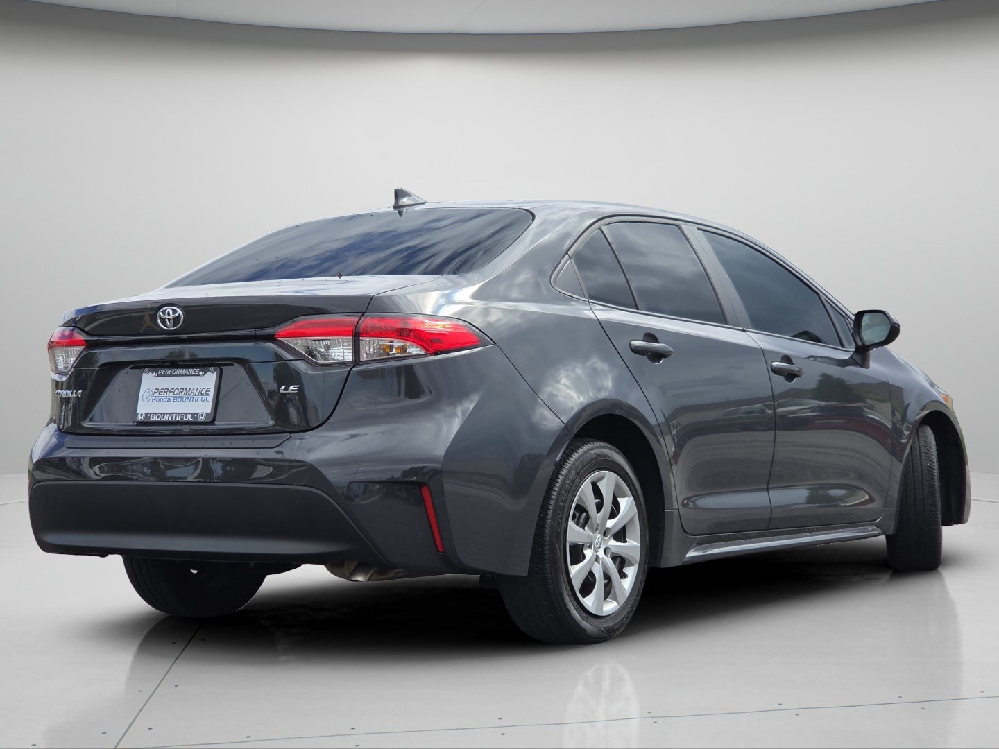 Used 2026 Toyota Corolla LE w/ Carpet Mat Package (TMS) FWD image 19